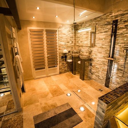 L'Eveil Des Sens Otel Châteauneuf-le-Rouge Dış mekan fotoğraf